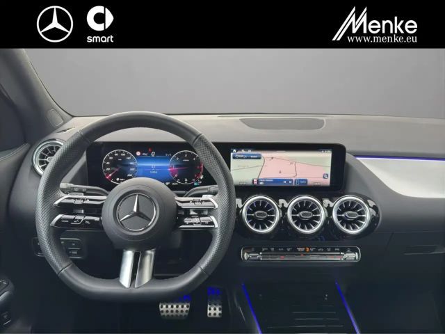 Mercedes-Benz GLA 200 AMG Line GLA 200 d