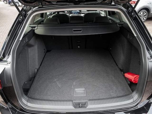 Volkswagen Golf 1.5 eTSI Golf VIII Variant