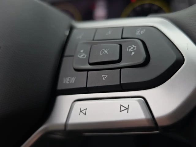 Volkswagen Golf 1.5 eTSI DSG Life Move