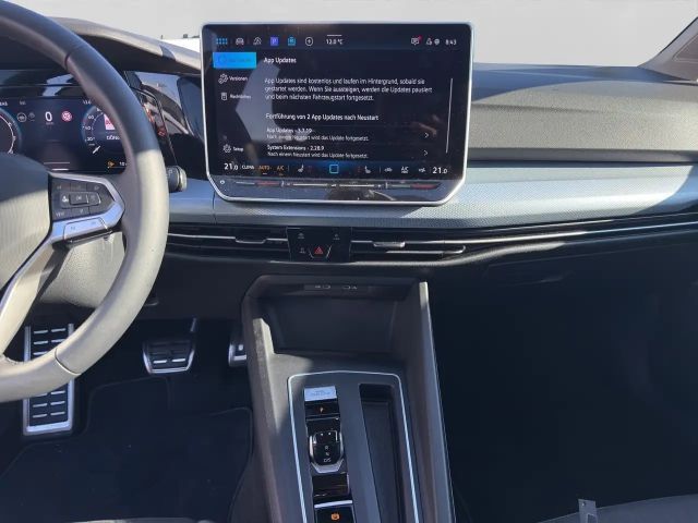 Volkswagen Golf 1.5 eTSI Golf VIII Life