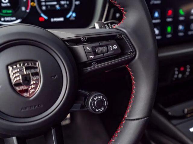 Porsche Cayenne E-Hybrid Turbo