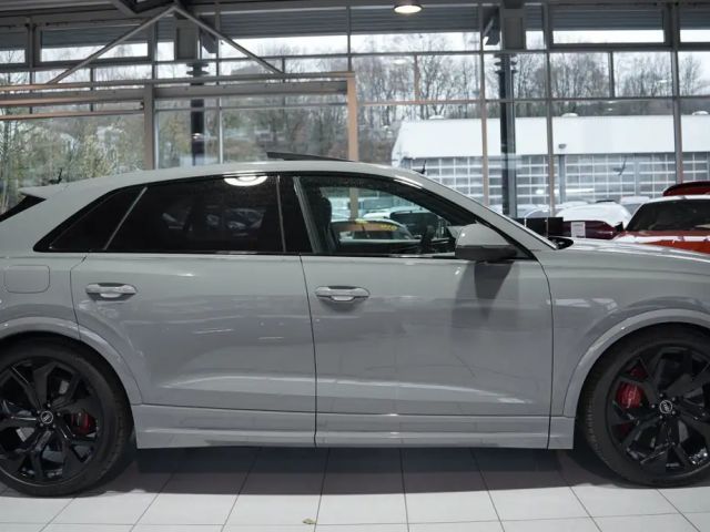Audi RS Q8 Quattro