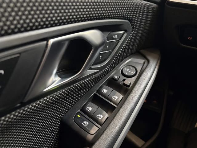 BMW 330 330e Touring