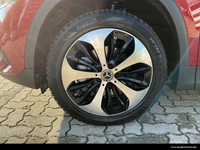 Mercedes-Benz GLA 200 Progressive