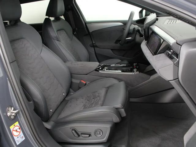 Audi A6 e-tron Quattro