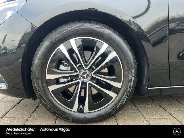 Mercedes-Benz B 180 Progressive