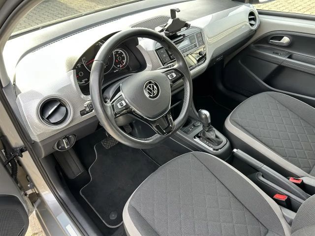 Volkswagen up! Plus Style