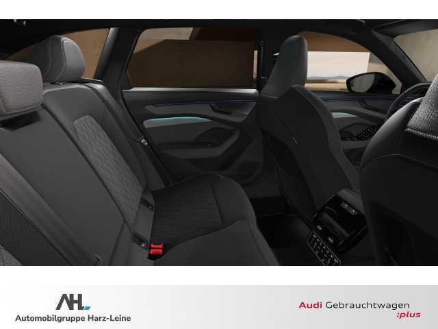 Audi A6 Avant Quattro S-Tronic