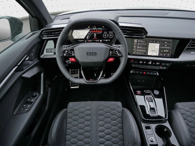 Audi RS3 Quattro S-Tronic Sedan