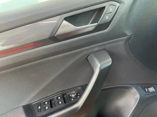 Volkswagen T-Roc 1.5 TSI DSG Sport