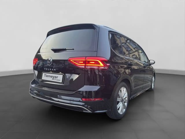 Volkswagen Touran 1.5 TSI DSG R-Line