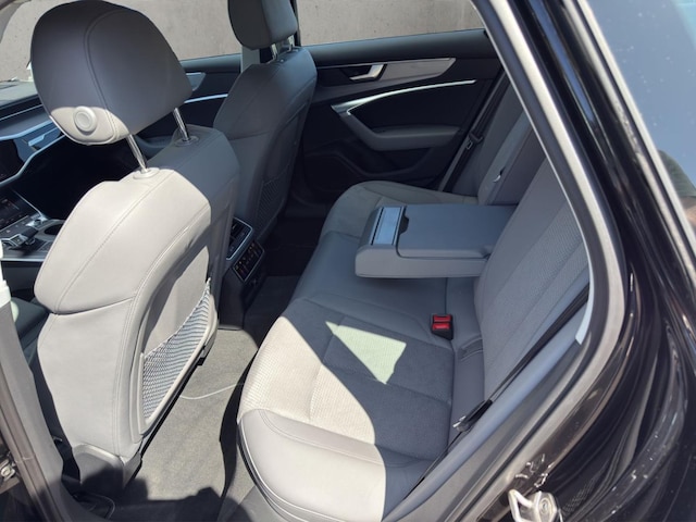 Audi S6 Avant Quattro