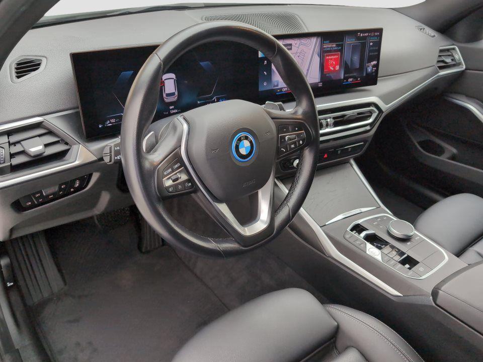 BMW 330 330e Touring