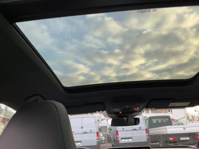 Volkswagen Passat 2.0 TDI R-Line Variant