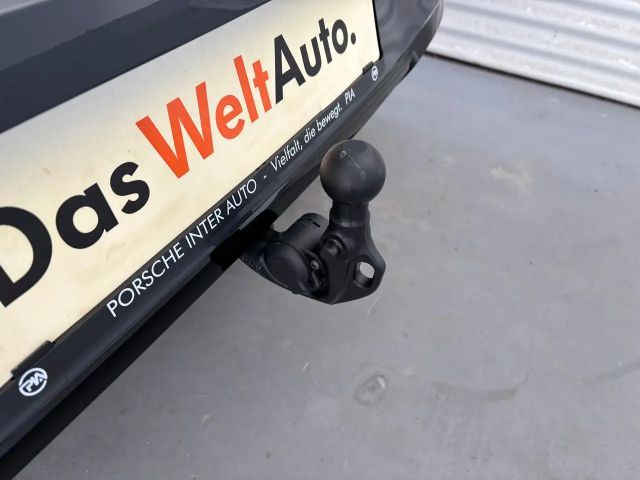 Volkswagen Golf DSG Sport