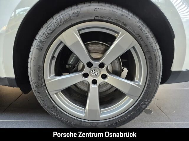 Porsche Macan Pano AHK Luft 20-Zoll BOSE 14-Wege Surround View B