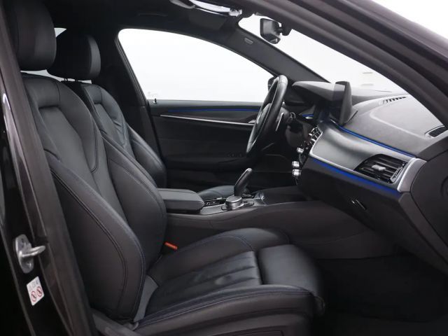 BMW 530 530e M-Sport xDrive