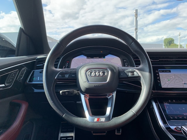 Audi SQ8 Quattro