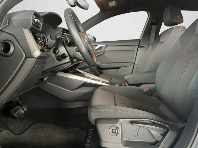 Audi A3 30 TFSI S-Tronic Sedan