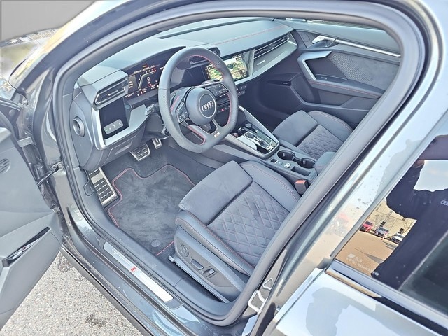 Audi S3 Quattro S-Tronic Sedan