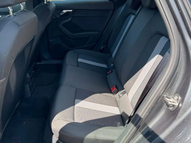 Audi A3 35 TDI S-Line Sportback