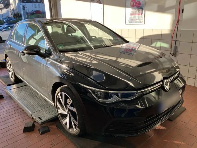 Volkswagen Golf 1.5 TSI IQ.Drive Life