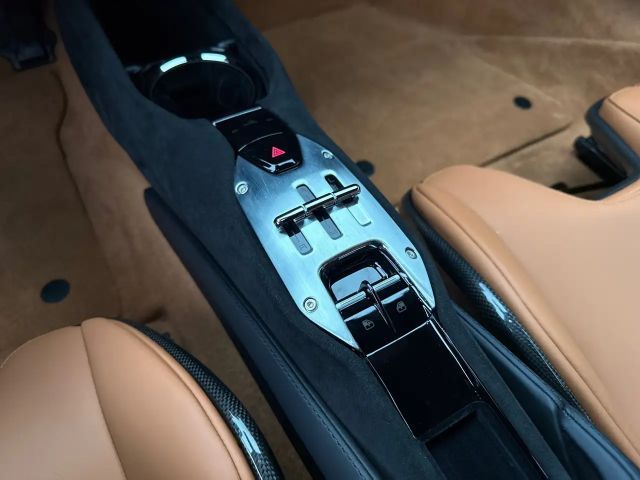 Ferrari SF90 Stradale