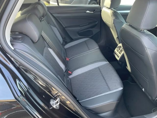 Volkswagen Golf 2.0 TDI DSG Golf VIII