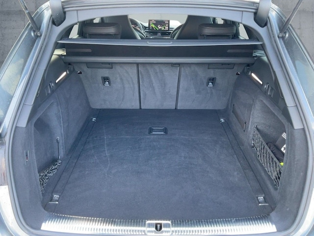 Audi S4 Avant Quattro