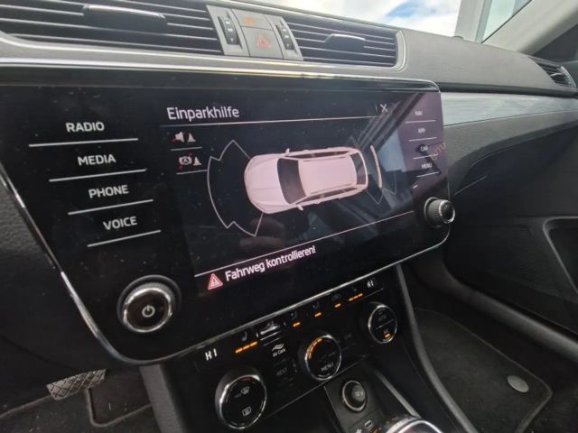 Skoda Superb 1.4 TSI Ambition Combi iV