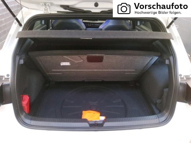 Volkswagen Golf 2.0 TSI DSG Golf VIII
