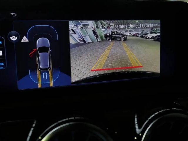 Mercedes-Benz A 180 AMG Line