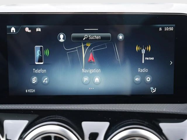 Mercedes-Benz A 200 AMG Line