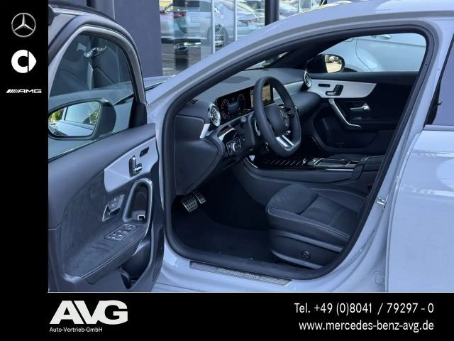 Mercedes-Benz A 200 AMG Line