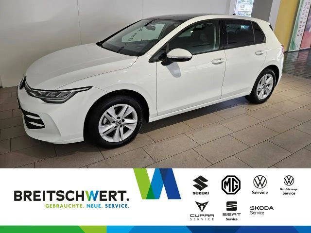 Volkswagen Golf 1.5 eTSI DSG Life