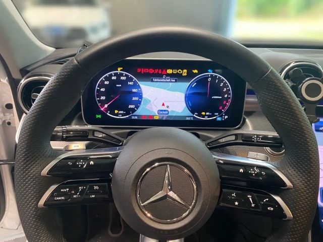 Mercedes-Benz C 300 AMG Line Sedan