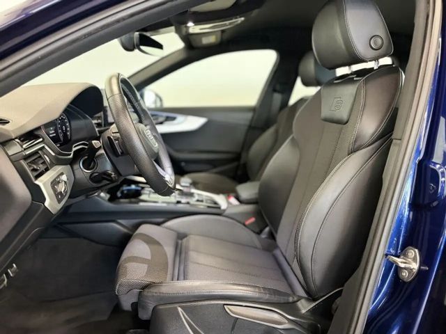Audi A4 35 TFSI S-Line