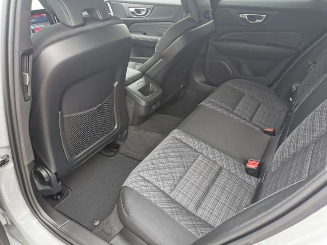 Volvo V60 Core