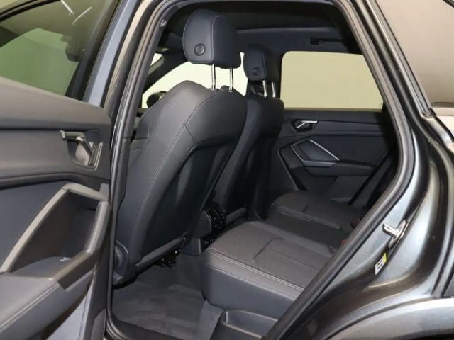 Audi Q3 35 TFSI S-Line