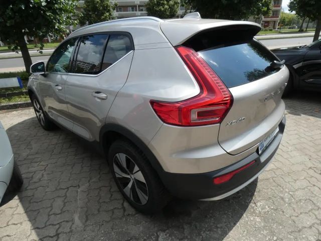 Volvo XC40 Bright Plus T4