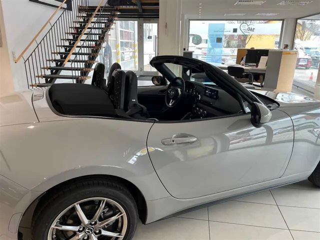 Mazda MX-5 Exclusive-line SkyActiv