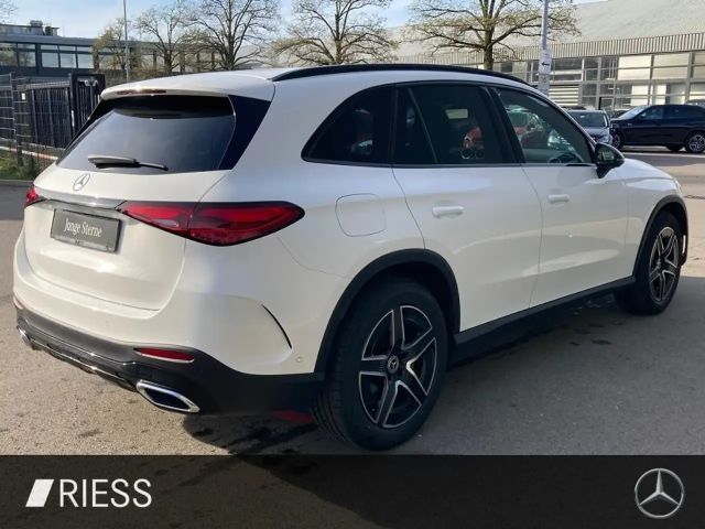 Mercedes-Benz GLC 220 4MATIC AMG Line GLC 220 d