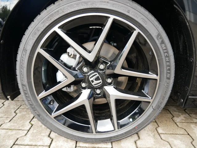 Honda Civic 2.0 Advance e:HEV