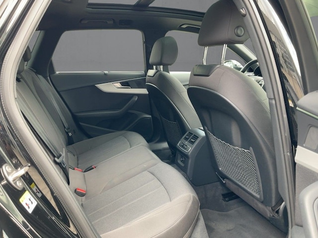 Audi A4 40 TFSI Avant S-Tronic