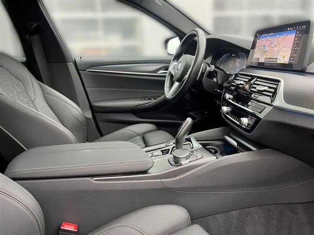 BMW 530 530e Touring xDrive