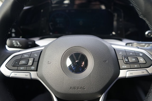 Volkswagen Golf 1.0 TSI Golf VIII