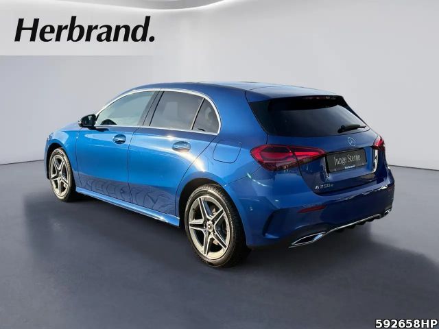 Mercedes-Benz A 250 AMG Line