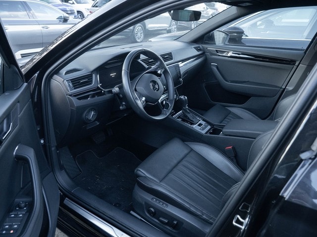 Skoda Superb Combi iV