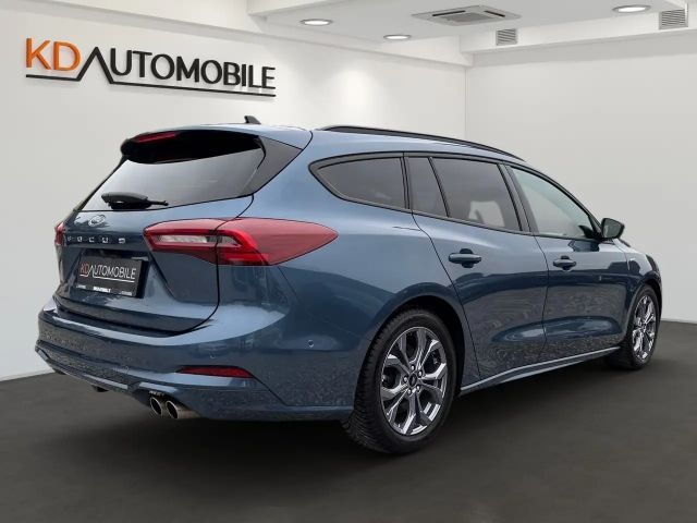 Ford Focus ST Line Wagon