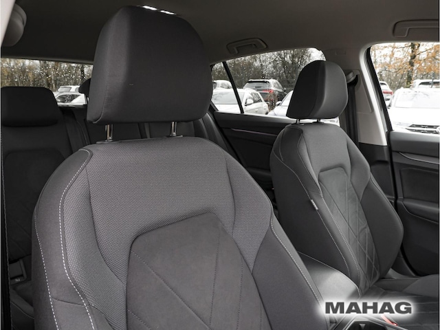 Volkswagen Golf 1.5 TSI Golf VIII Style